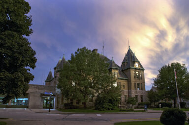 The Golden Age of the Riverside Town Hall Has Ended